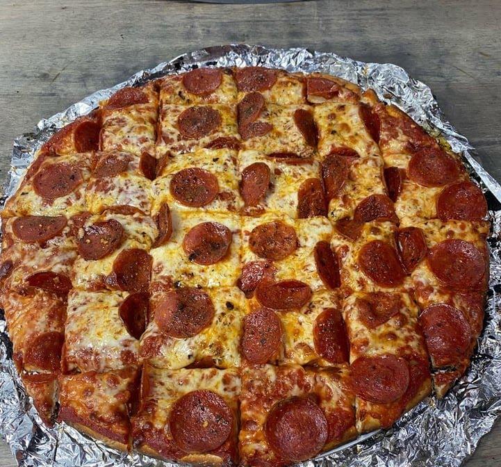 Pit Stop Pizza & Drive Thru